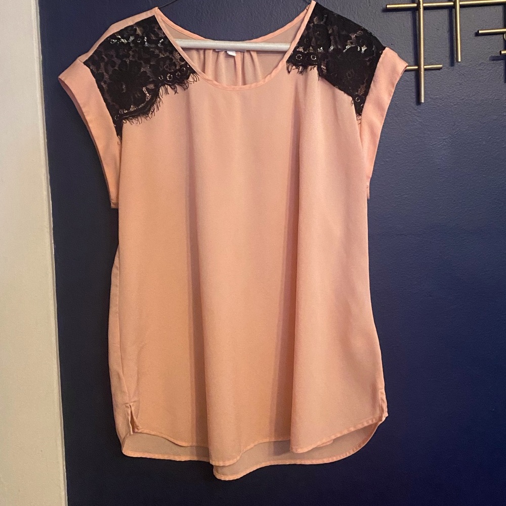 Womens momo maternity shirt size M